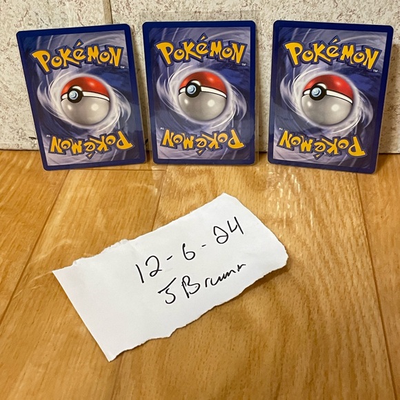 Pokemon Lot - Picture 6 of 6